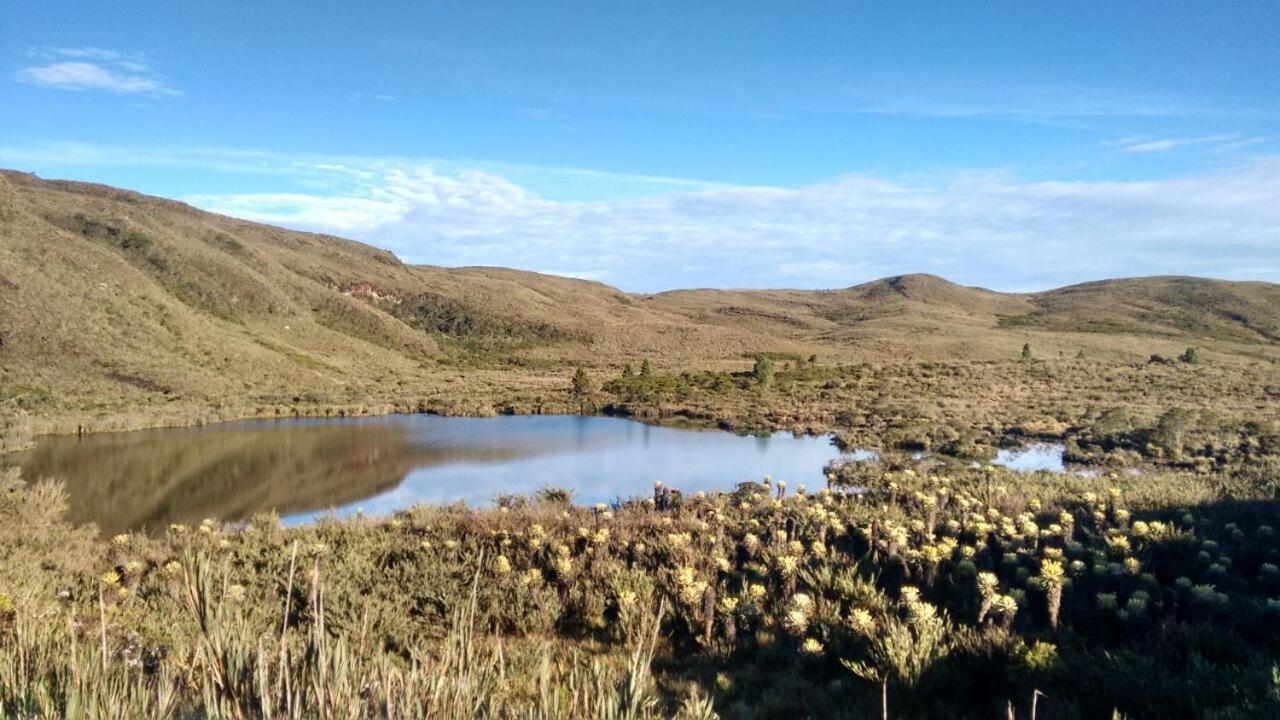 Вилла Amonita Casa Campestre, Via Tunja Paipa Экстерьер фото